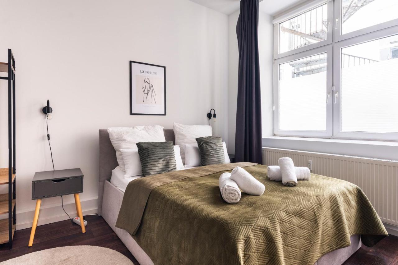 Central Apartment In Heart Of Berlin Bagian luar foto