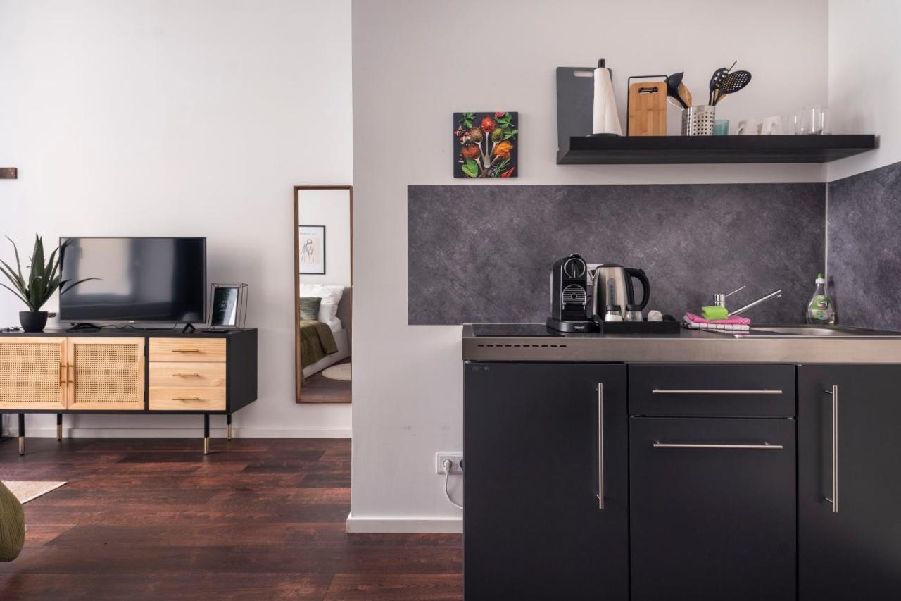 Central Apartment In Heart Of Berlin Bagian luar foto